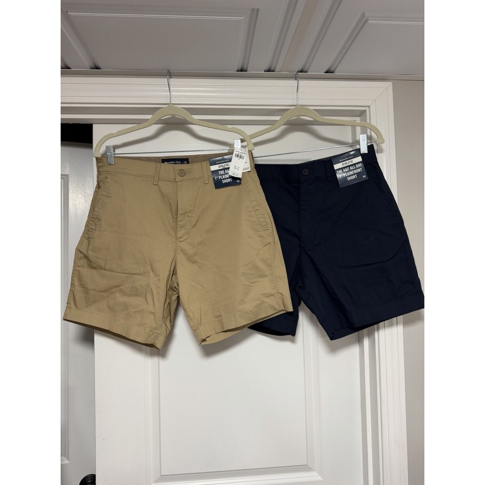 Abercrombie & Fitch Athletic All Day 7" Plainfront Shorts, Navy & Khaki, Size 32